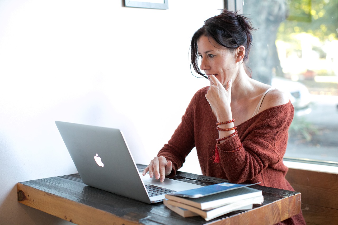4 Benefits of Guest Posting